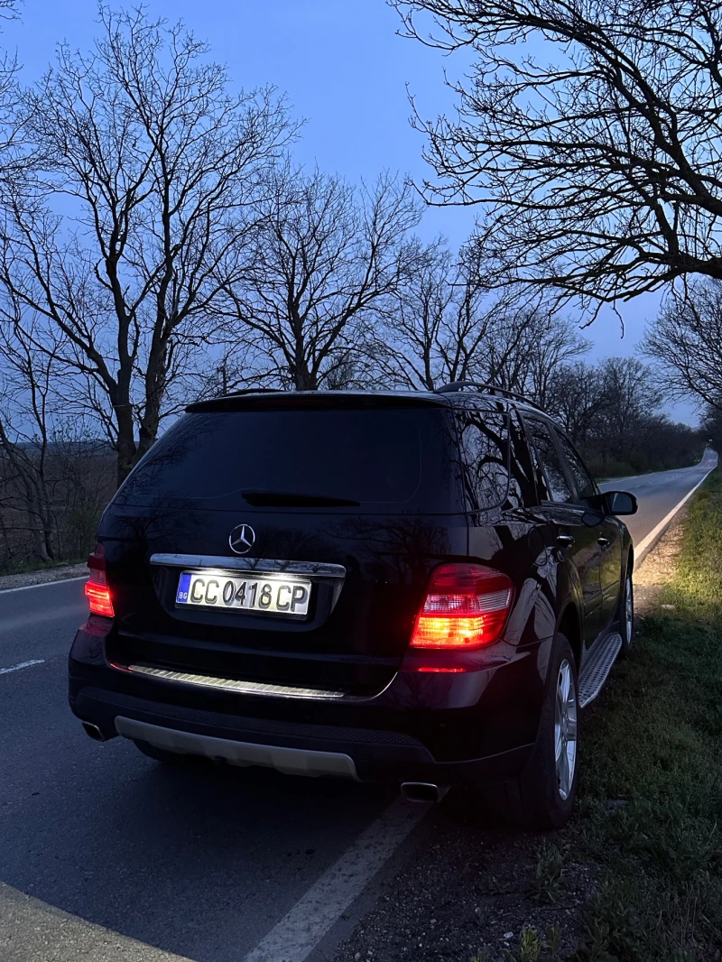 Mercedes-Benz ML Реален пробег!, снимка 4 - Автомобили и джипове - 49364972