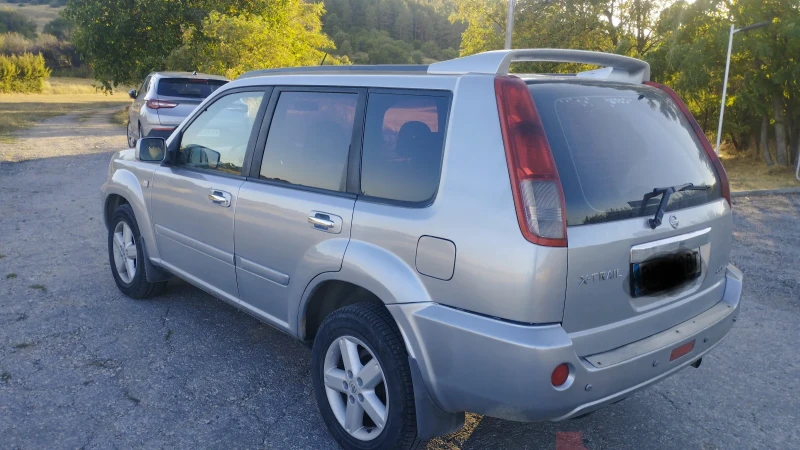 Nissan X-trail 2.2 dci, 136 k.c японския мотор , а не на рено!, снимка 4 - Автомобили и джипове - 53263978