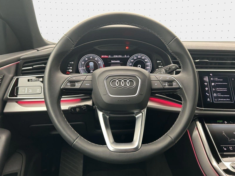 Audi Q8 55TFSIe/PLUG-IN/FACELIFT/HEADUP/MATRIX/BLACK OPTIC, снимка 9 - Автомобили и джипове - 52316549
