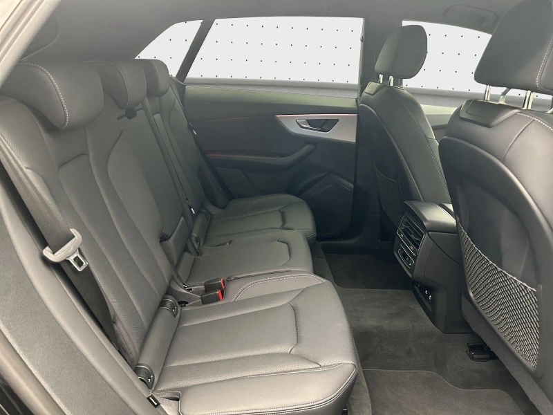 Audi Q8 55TFSIe/PLUG-IN/FACELIFT/HEADUP/MATRIX/BLACK OPTIC, снимка 14 - Автомобили и джипове - 52316549