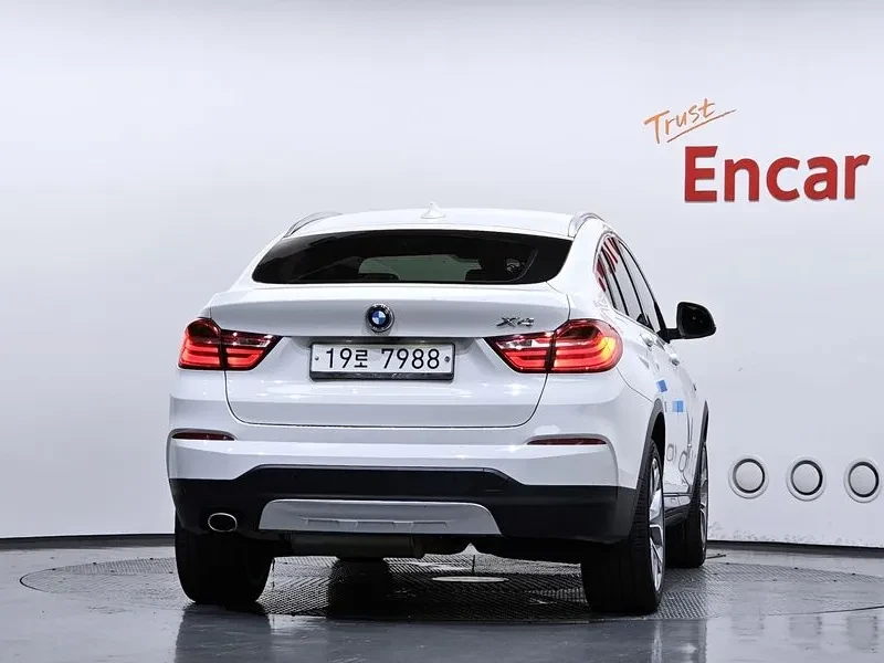 BMW X4 2.0d, снимка 4 - Автомобили и джипове - 54604888