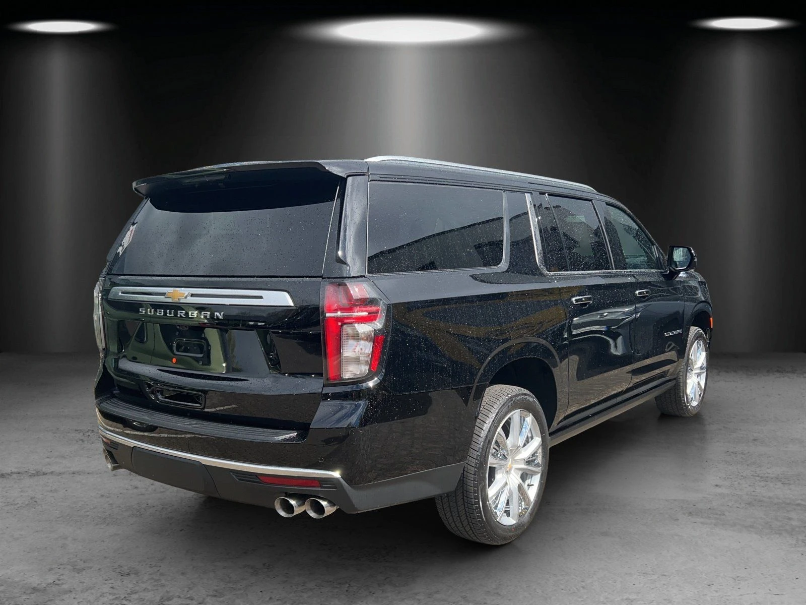 Chevrolet Suburban 6.2 V8/ HIGH COUNTRY/BOSE/ 360/ PANO/ HEAD UP/ TV/ - изображение 7