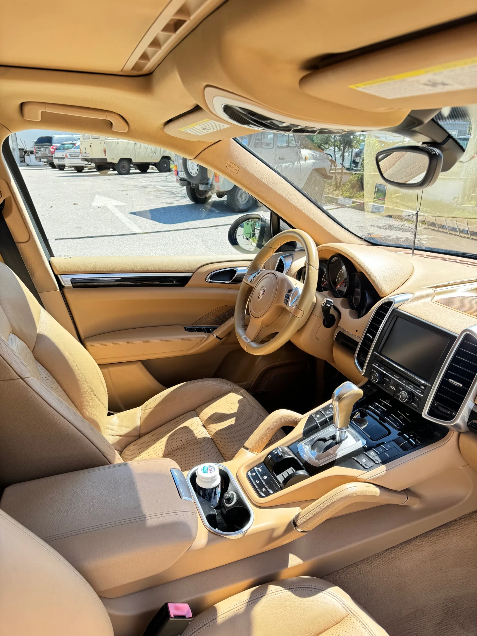 Porsche Cayenne  - изображение 8