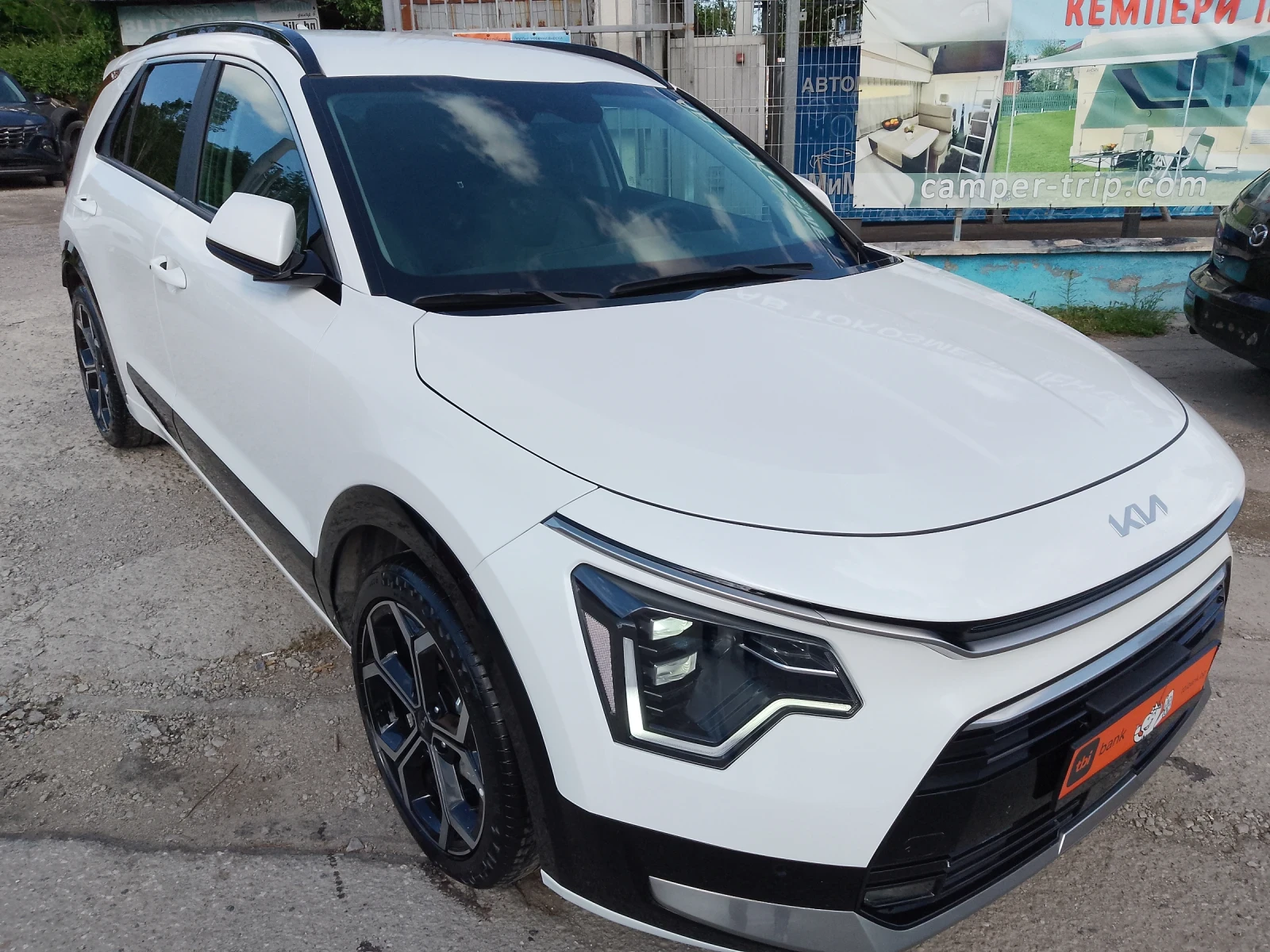 Kia Niro 1.6 HEV/FULL HYBRID/БЯЛА ПЕРЛА - изображение 3