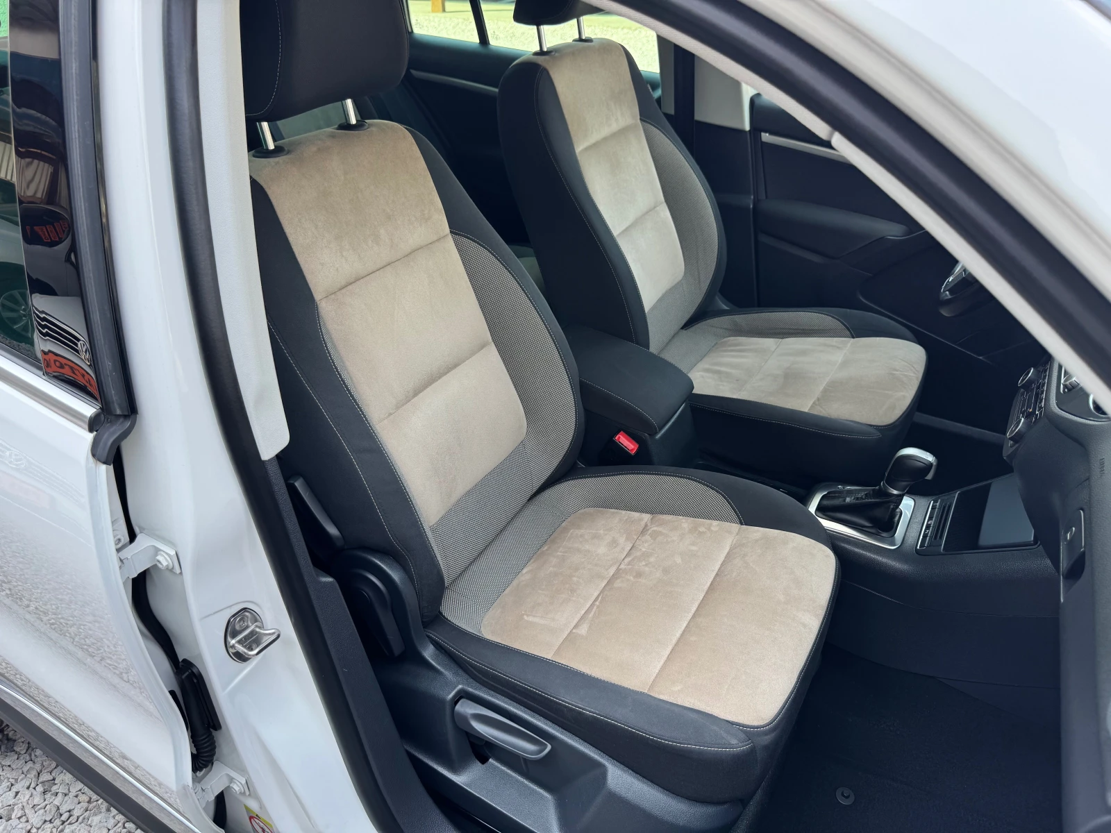 VW Tiguan 2.0TDI* 100%км* NAVI* AUT* 4X4* PARKASISTAN* TOP*  - изображение 9