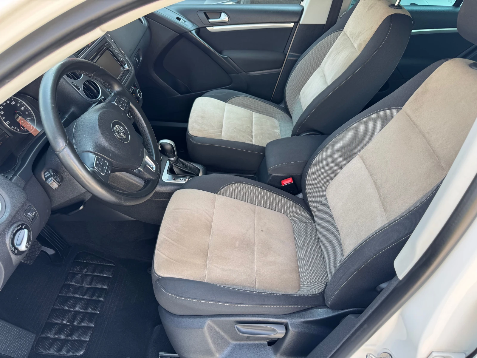 VW Tiguan 2.0TDI* 100%км* NAVI* AUT* 4X4* PARKASISTAN* TOP*  - изображение 5