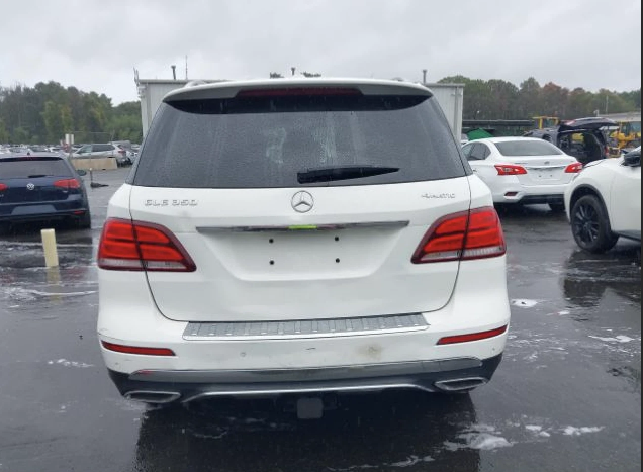 Mercedes-Benz GLE 350 Harman/Kardon, dual pano, 360* , keyless  - изображение 5