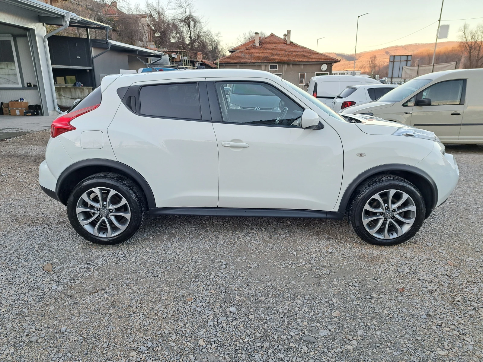 Nissan Juke 1.5dCi* �����* NAVI* ������* ��������* 6�� | Mobile.bg � ����������� 6