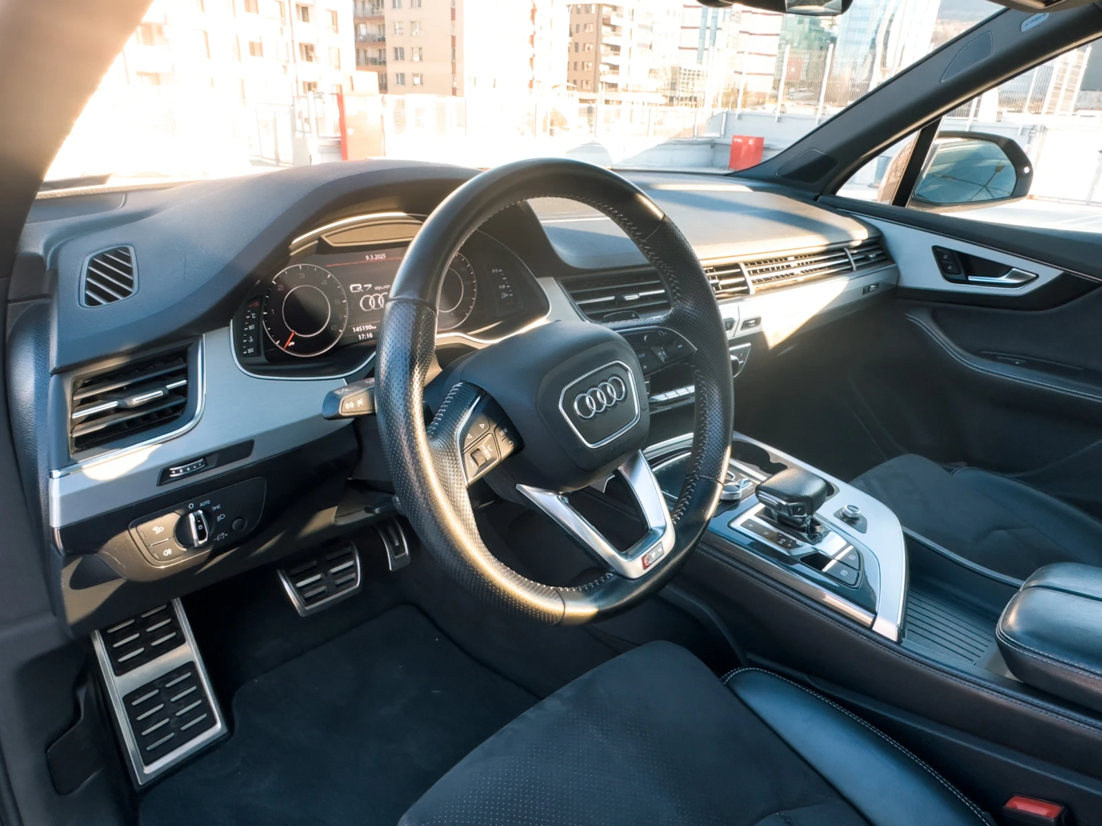 Audi Q7, снимка 10 - Автомобили и джипове - 53757318