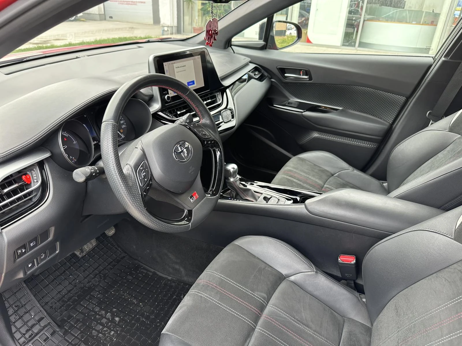 Toyota C-HR 1.8 HEV GR Sport | Mobile.bg � ����������� 10