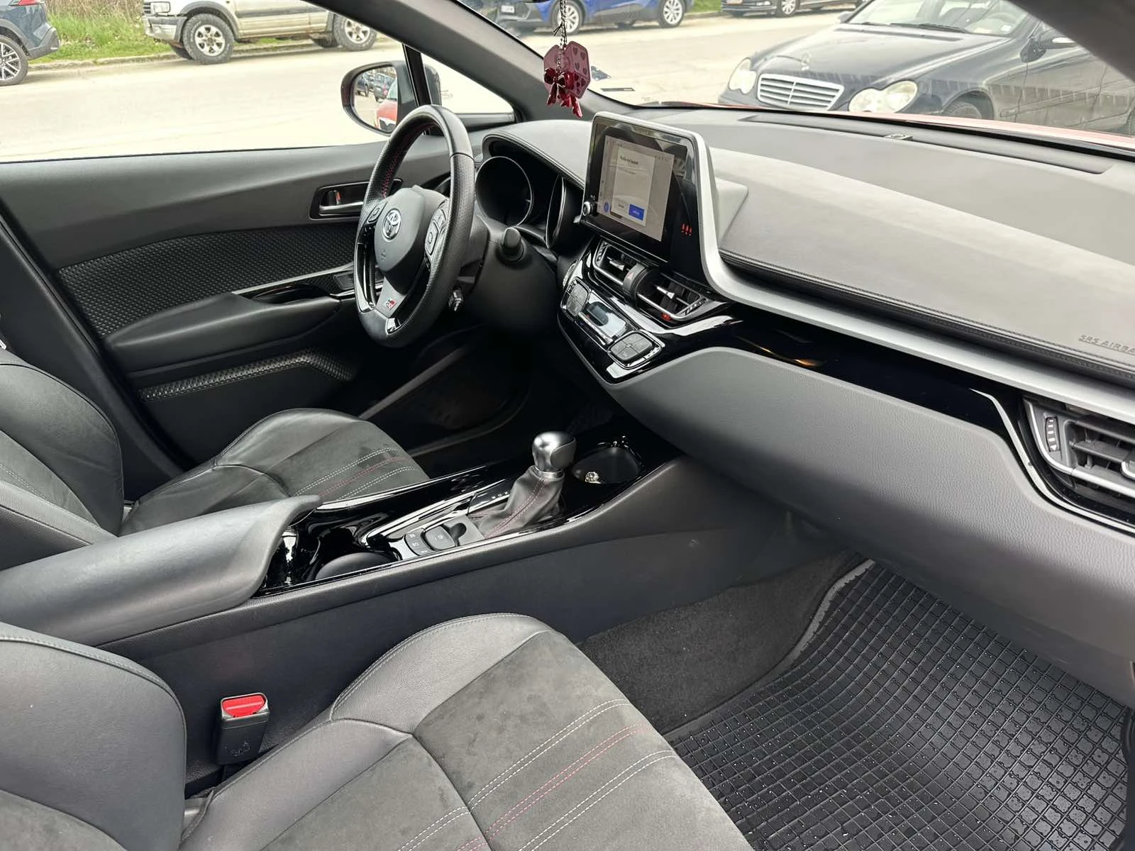 Toyota C-HR 1.8 HEV GR Sport | Mobile.bg � ����������� 11