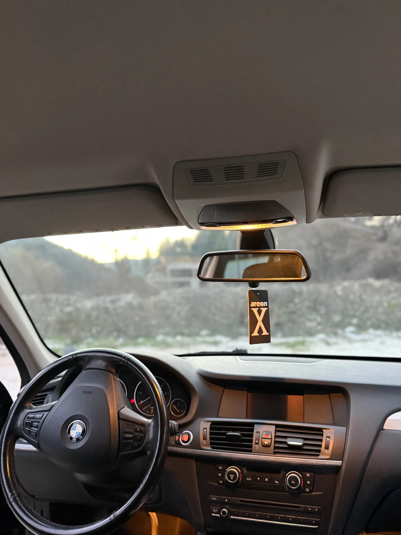 BMW X3, снимка 12 - Автомобили и джипове - 54111335