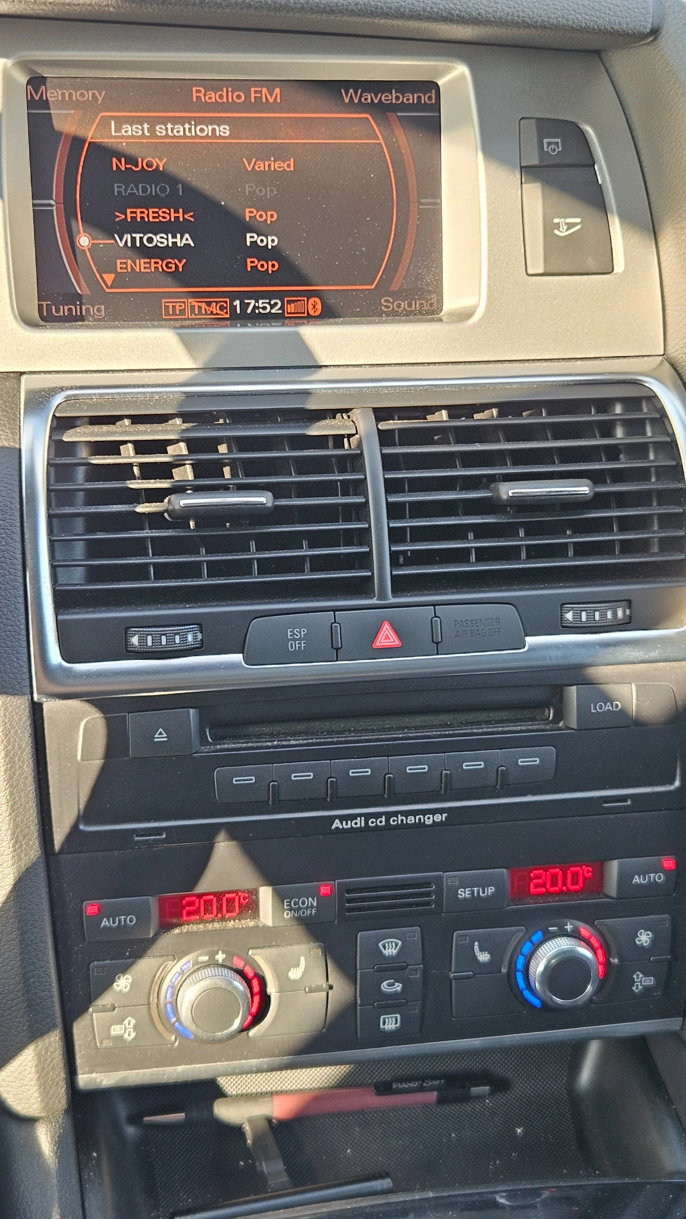 Audi Q7 4.2TDI, снимка 16 - Автомобили и джипове - 54264443