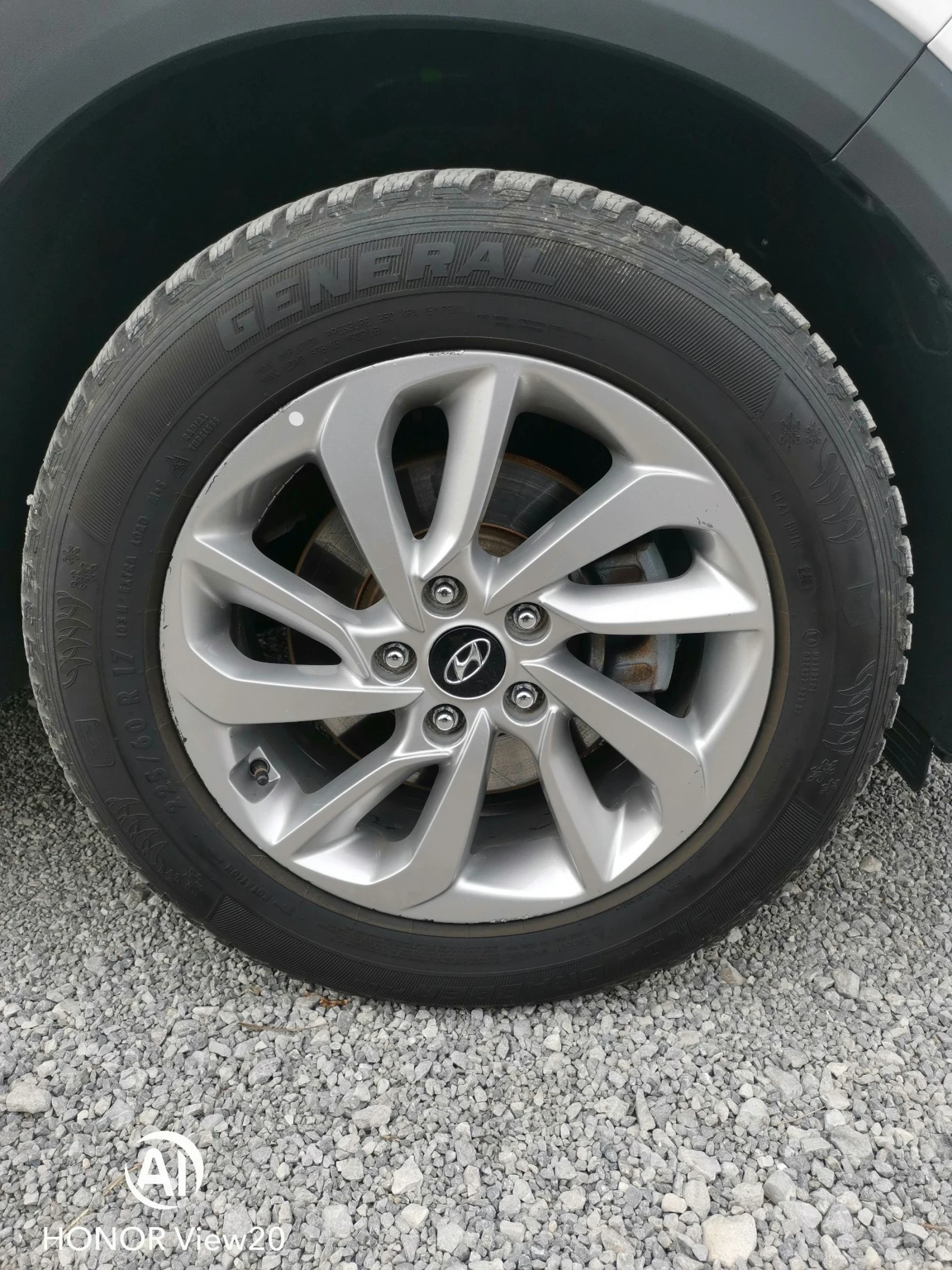 Hyundai Tucson 2.0 4х4, снимка 16 - Автомобили и джипове - 54310930