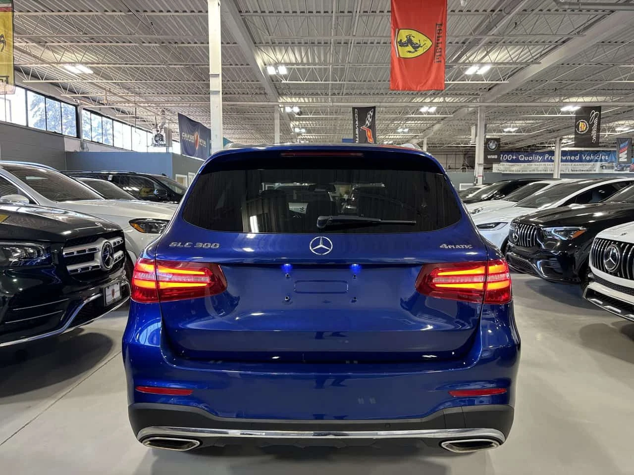 Mercedes-Benz GLC 300 4MATIC| NAV| BLACKWOOD| DUALROOF| LED| LEATHER| + , снимка 5 - Автомобили и джипове - 54343642