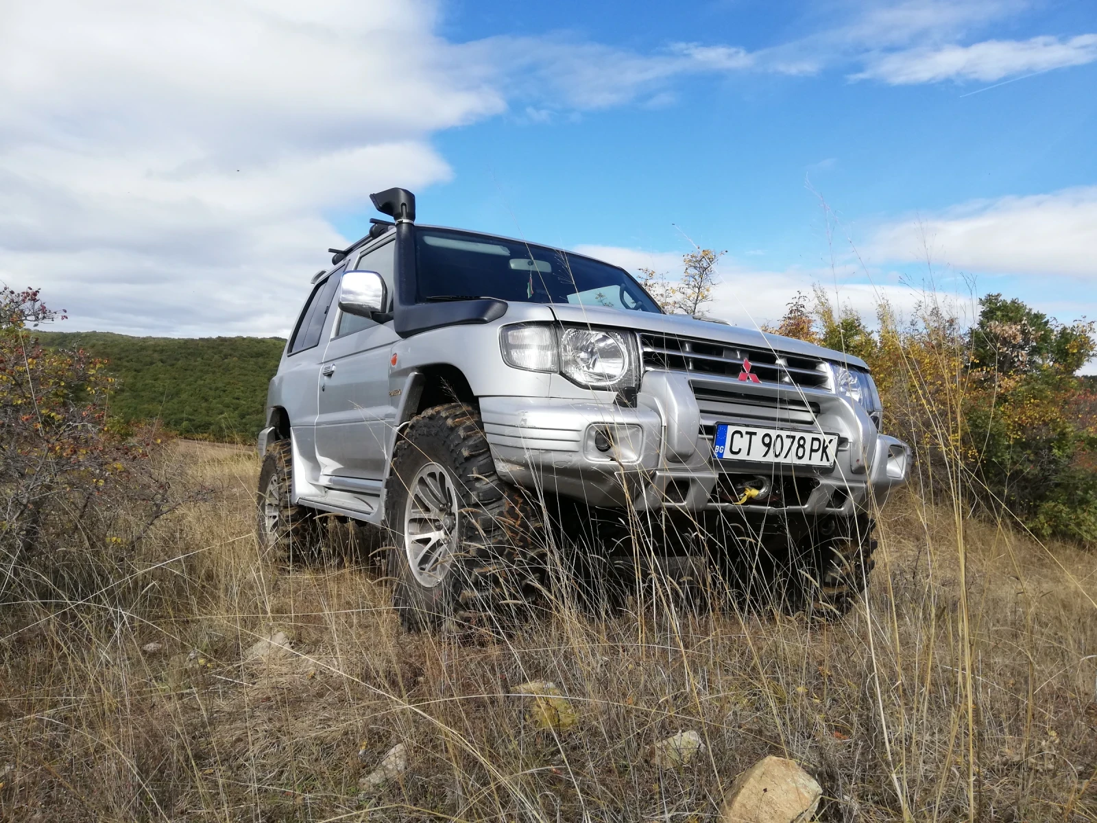 Mitsubishi Pajero, снимка 10 - Автомобили и джипове - 54361500