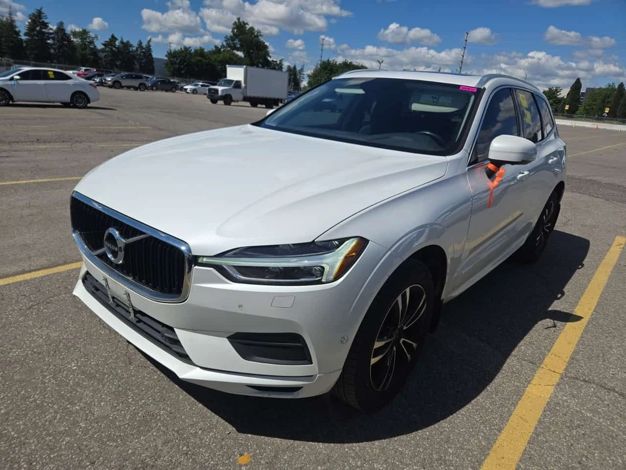 Volvo XC60 * MOMENTUM * CARFAX * БЕЗ ПЪРВОНАЧАЛНА ВНОСКА