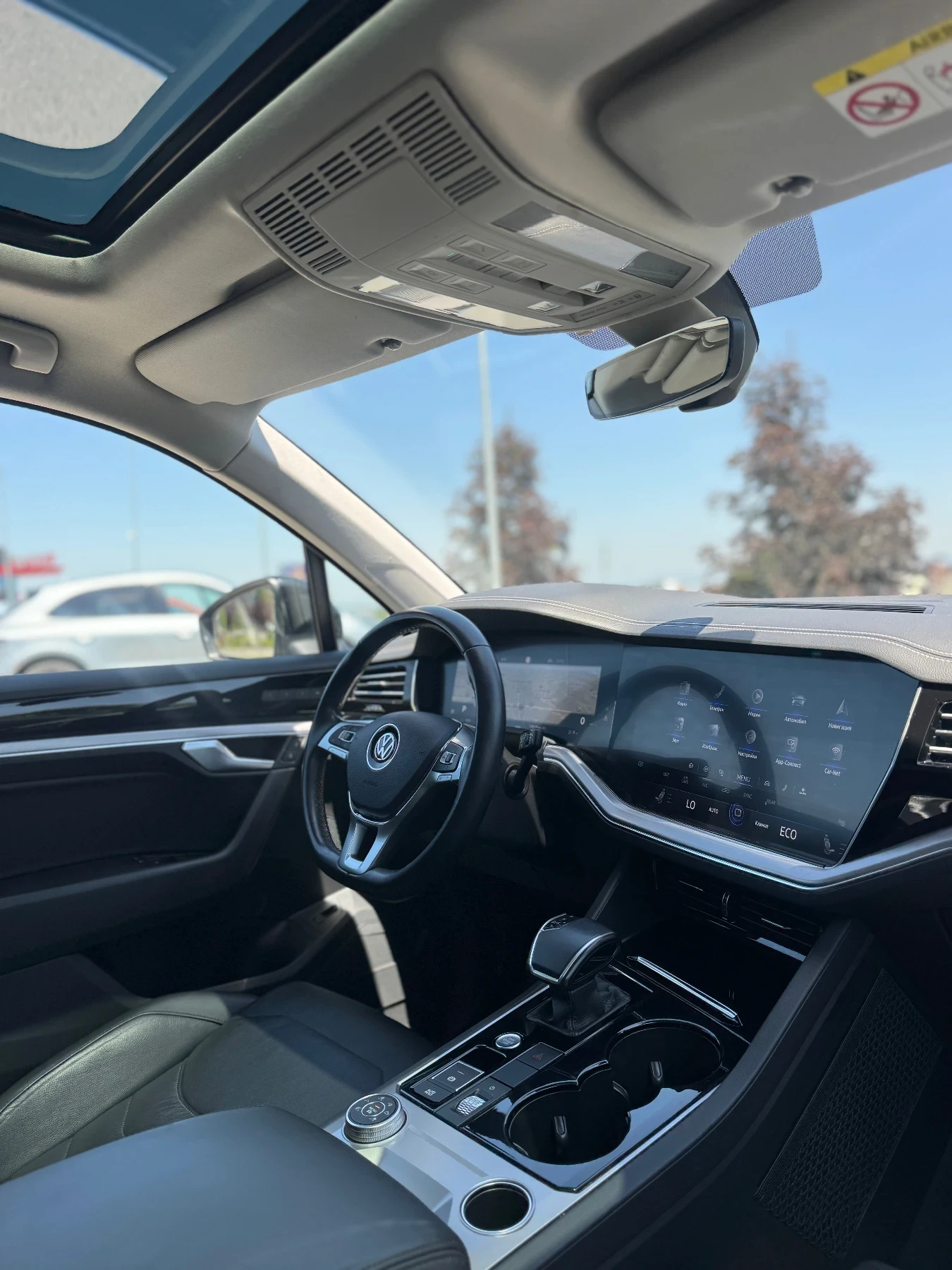 VW Touareg Elegance* 4Motion* Full Option, снимка 12 - Автомобили и джипове - 55097360