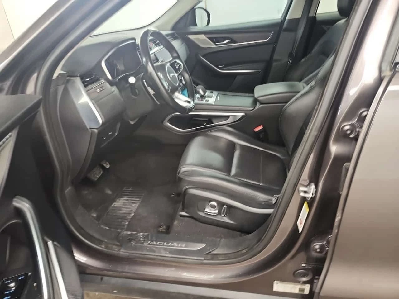 Jaguar F-PACE * P250 S * CARFAX * ЦЕНА ДО БГ, снимка 7 - Автомобили и джипове - 55468468