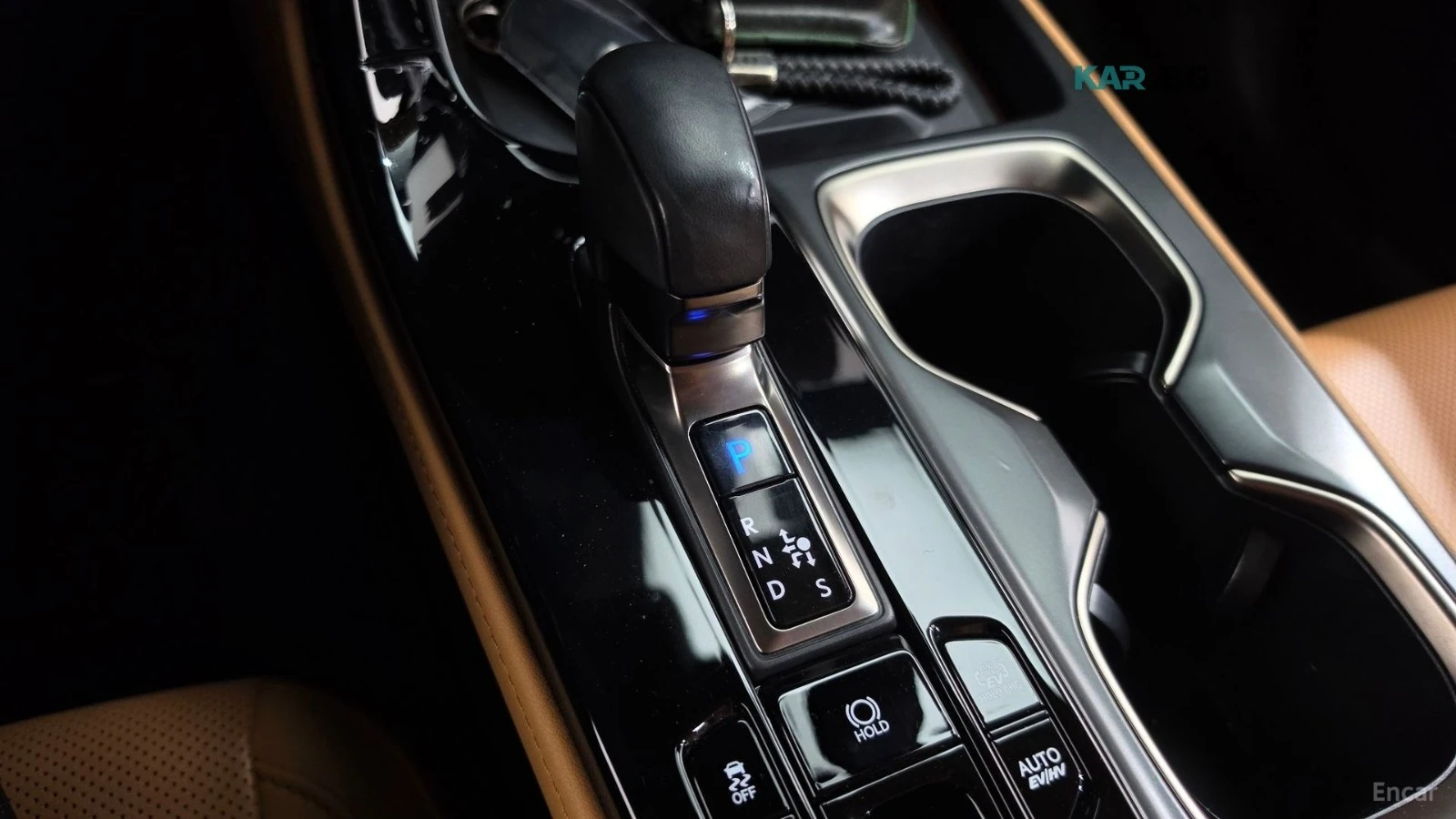 Lexus NX 450 Premium* 360* ОБДУХВ* НАВИ* ПАНО, снимка 7 - Автомобили и джипове - 56138127