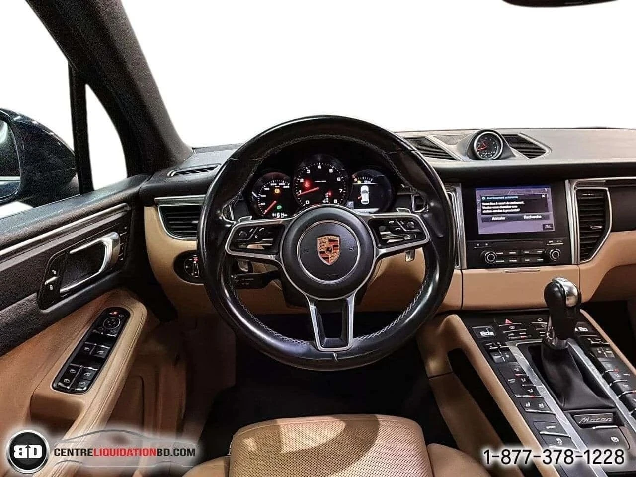 Porsche Macan, снимка 16 - Автомобили и джипове - 56688713