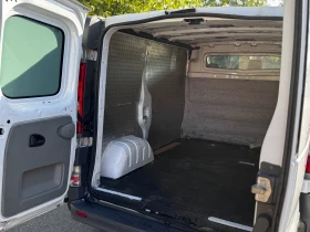 Обява за продажба на Opel Vivaro Обслужен ! ! ! ~12 999 лв. - изображение 5