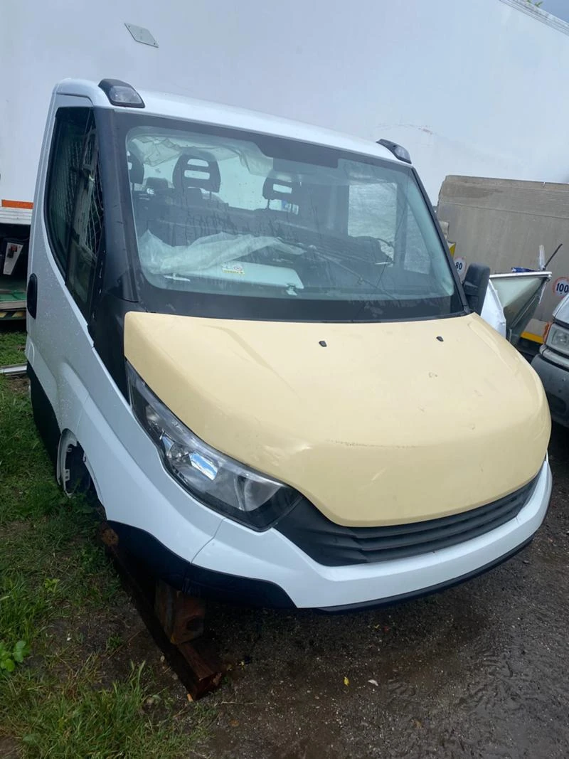 Iveco Daily 2.3 евро6, снимка 4 - Бусове и автобуси - 46808656