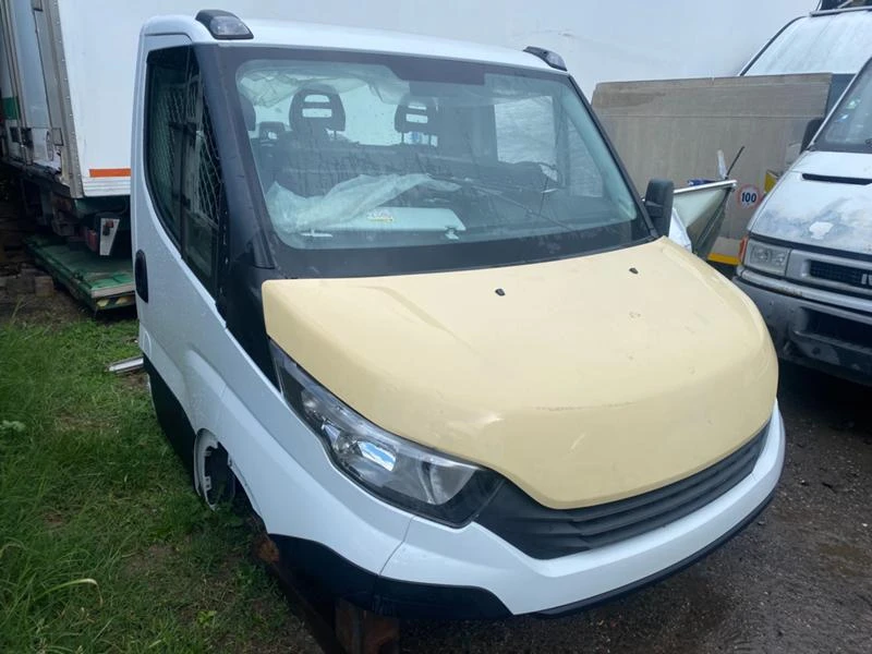 Iveco Daily 2.3 евро6, снимка 1 - Бусове и автобуси - 46808656