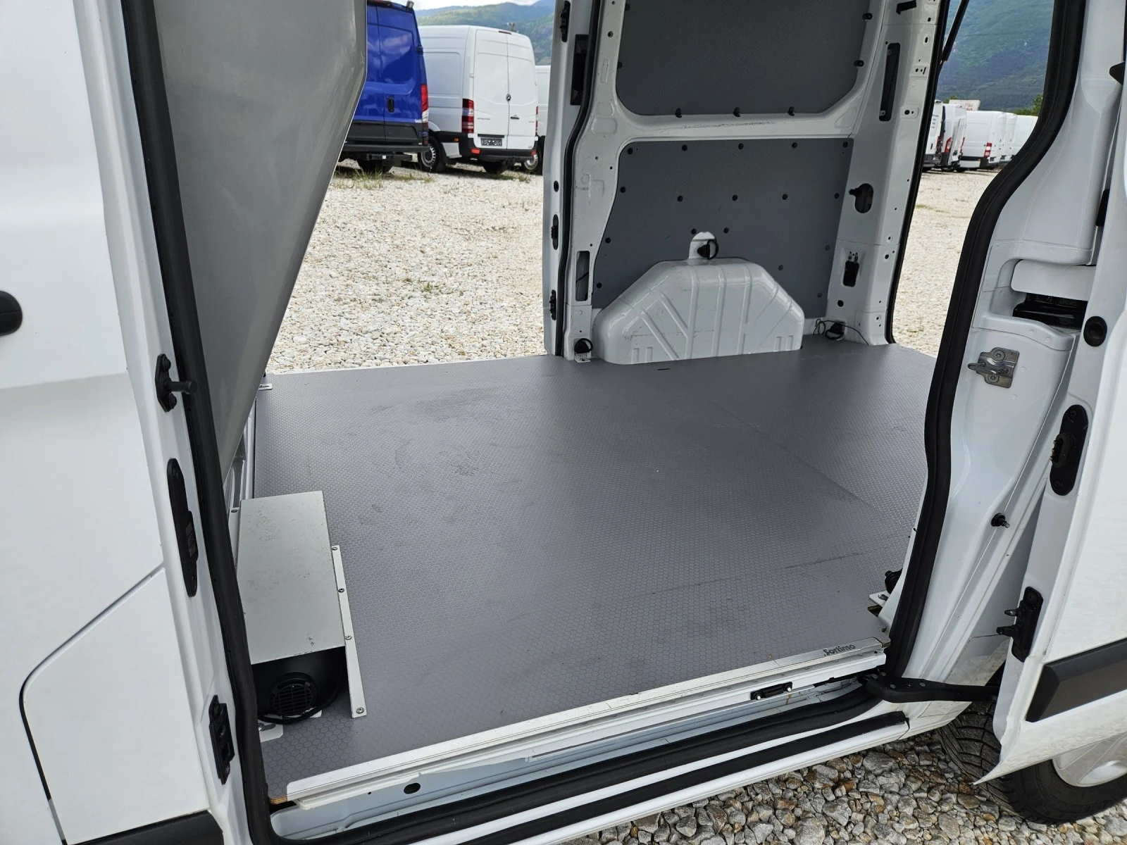 Ford Transit Custom | Mobile.bg   14