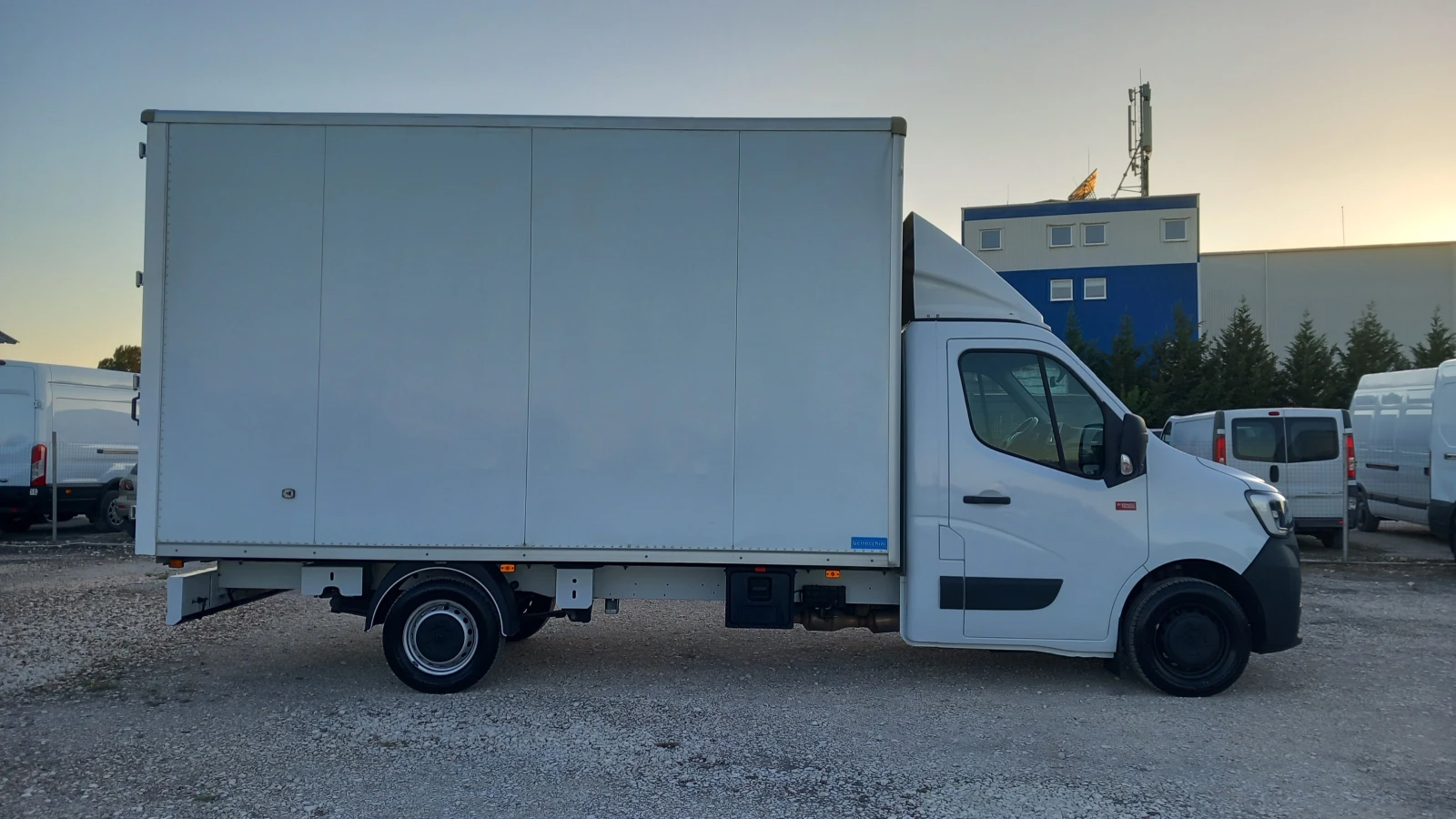 Renault Master 2.3DCI-6ск./КЛИМАТИК/АВТОПИЛОТ/LED/EURO6 - изображение 8