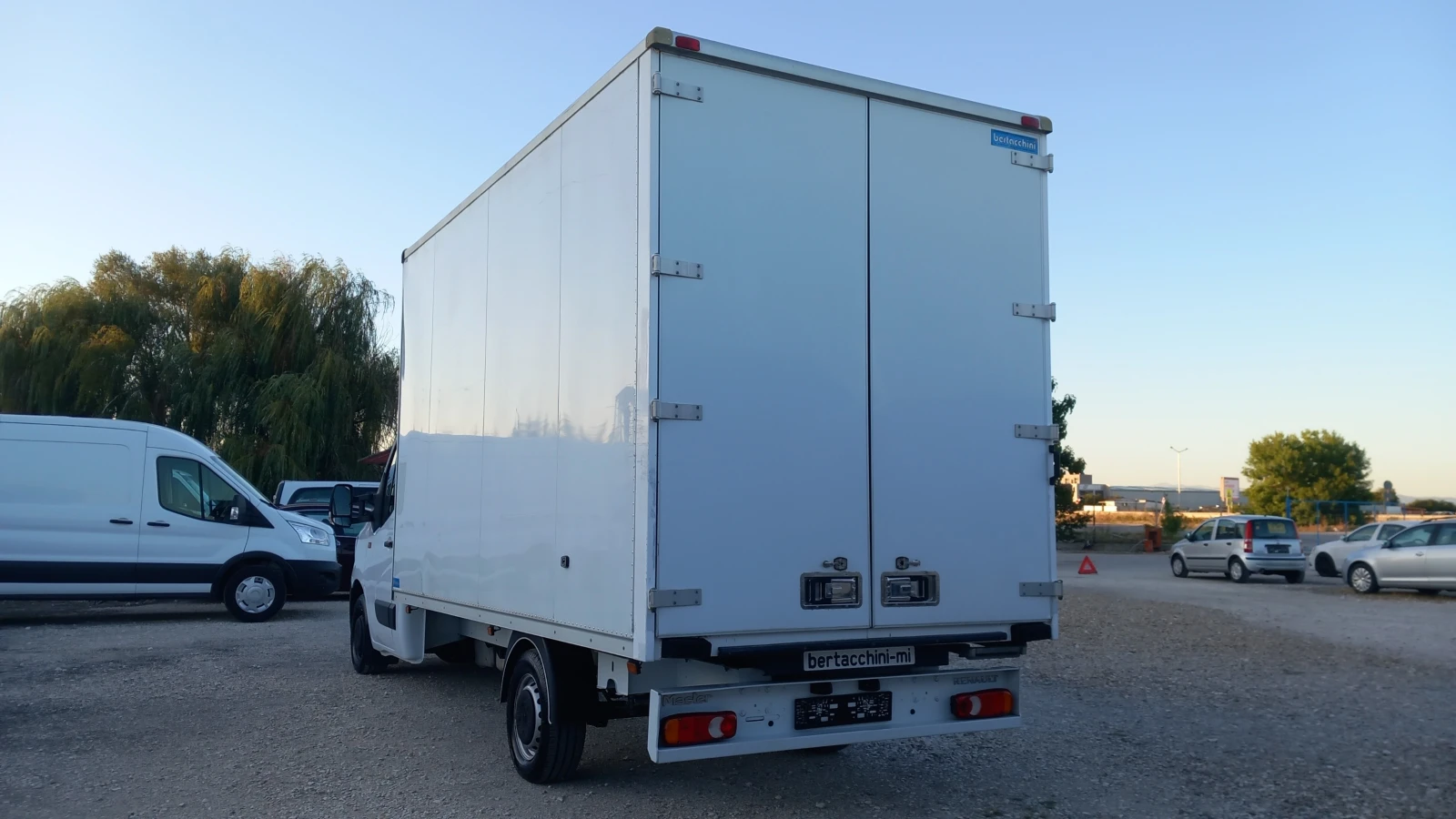 Renault Master 2.3DCI-6ск./КЛИМАТИК/АВТОПИЛОТ/LED/EURO6 - изображение 3