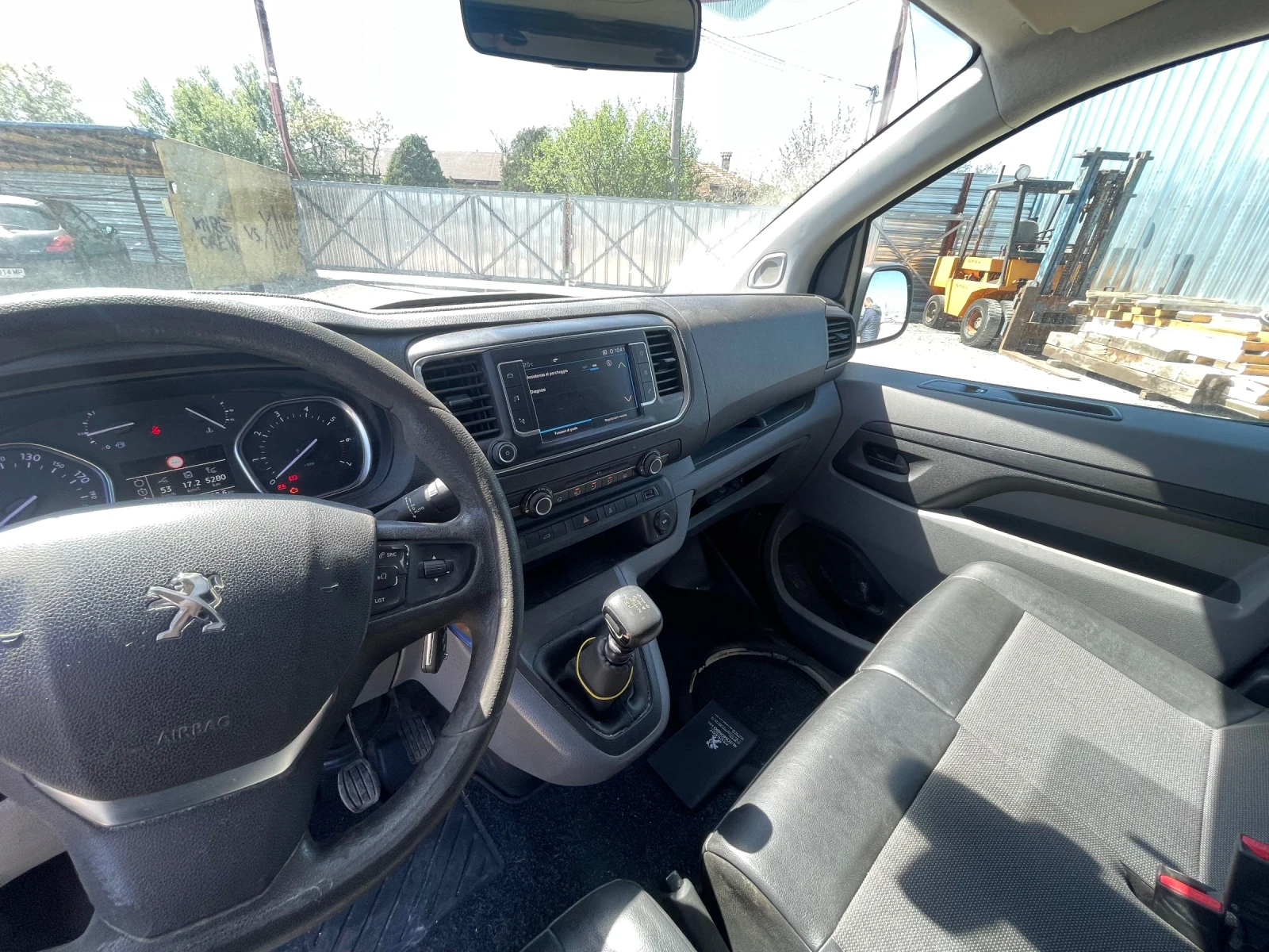 Peugeot Expert 2.0HDi Италия, снимка 9 - Бусове и автобуси - 54482424