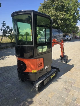 Багер Kubota Hightop 1.0ton с кабина, снимка 3