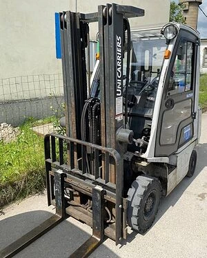 ������� Nissan �������   | Mobile.bg � ����������� 3