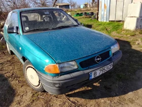 ЧАСТИ Опел АСТРА Ф с 3 врати 1991 1998г  Opel Astra F хетчбек 1600куб  бензин  55кW  моно инжекция, , снимка 2 - Части - 48750285