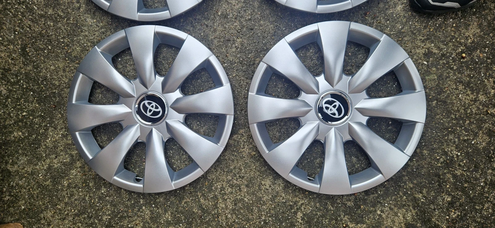 �������� ������ �� ������ 15 ����  toyota 15 | Mobile.bg � ����������� 2