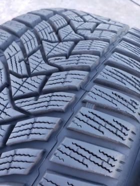 Гуми Зимни 225/45R18, снимка 6