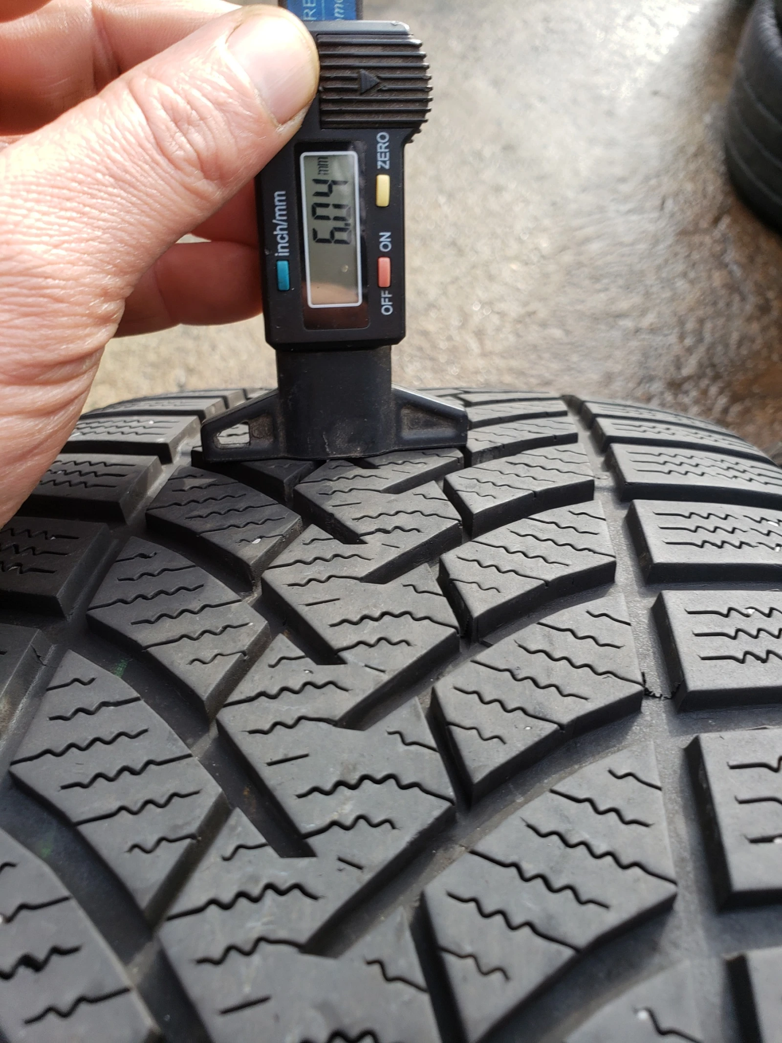  235/45R18 | Mobile.bg   11