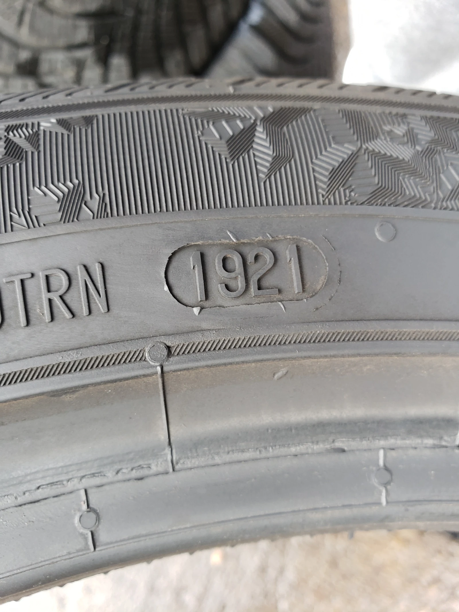  235/45R18 | Mobile.bg   9