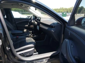 Ford Mustang Mach-E Premium RWD, снимка 5