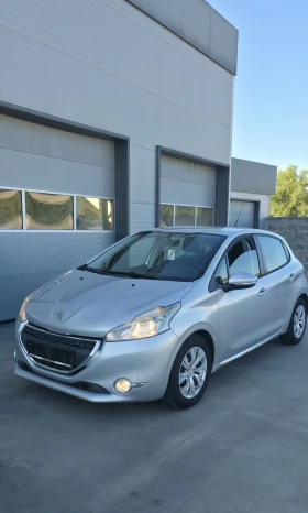 Peugeot 208 1.4 HDi /68 к. с, снимка 1