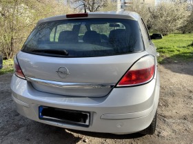 Opel Astra, снимка 3 - Автомобили и джипове - 45295387