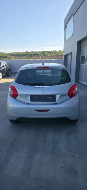 Peugeot 208 1.4 HDi /68 �. � | Mobile.bg � ����� ������ 5