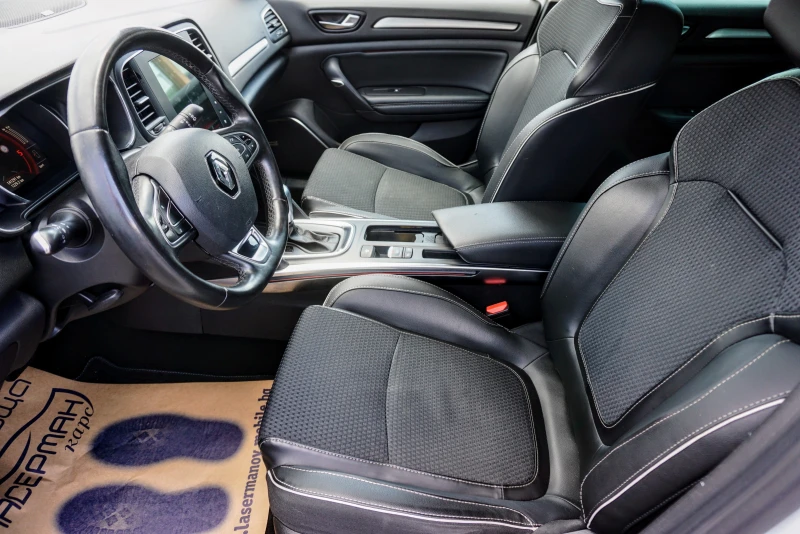 Renault Megane 1.5dCi BOSE SOUND SYSTEM, снимка 6 - Автомобили и джипове - 13572404