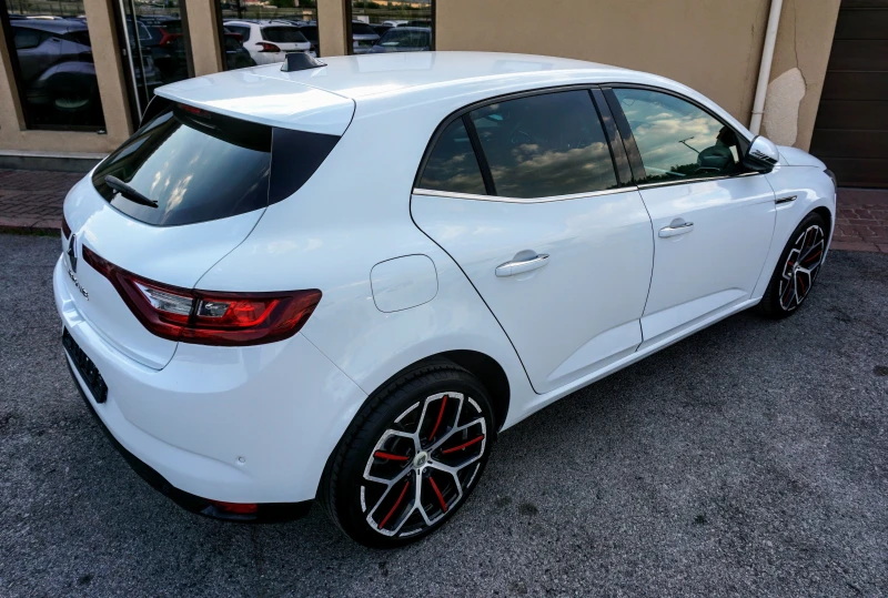 Renault Megane 1.5dCi BOSE SOUND SYSTEM, снимка 3 - Автомобили и джипове - 13572404
