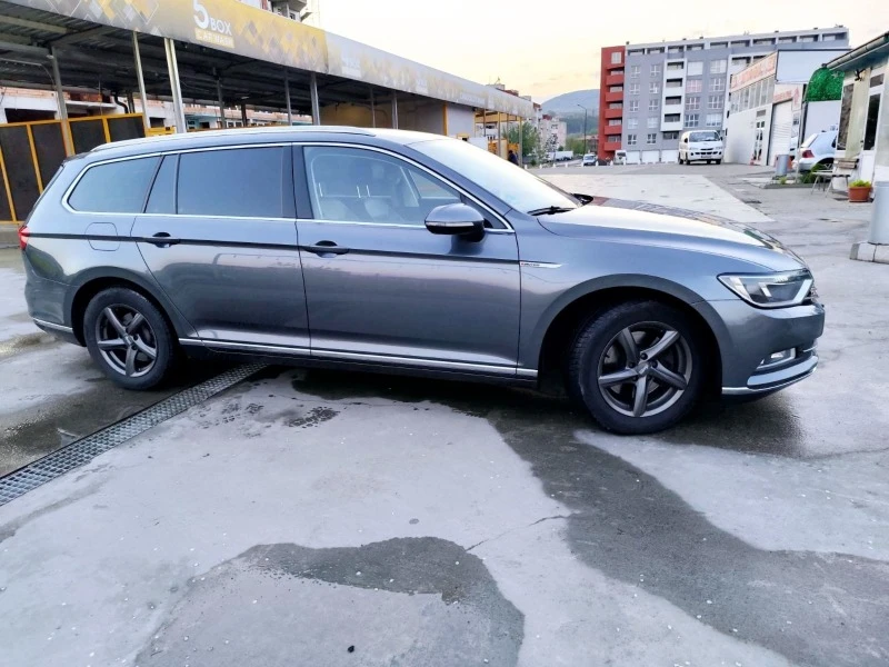 VW Passat Highline 4Motion, снимка 1 - Автомобили и джипове - 47541763