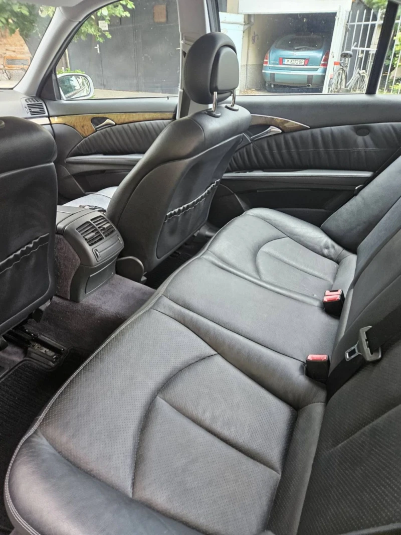 Mercedes-Benz E 320 320cdi, снимка 9 - Автомобили и джипове - 50897263