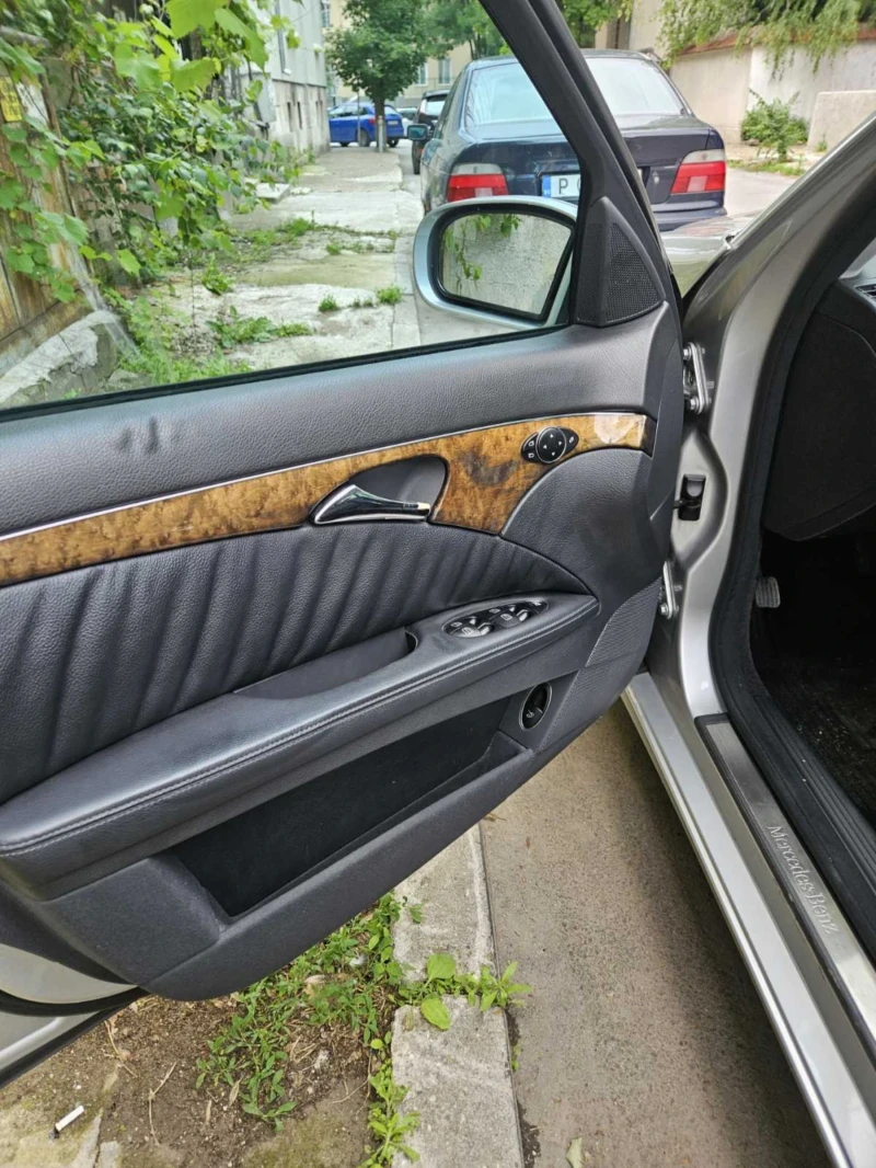 Mercedes-Benz E 320 320cdi, снимка 6 - Автомобили и джипове - 50897263