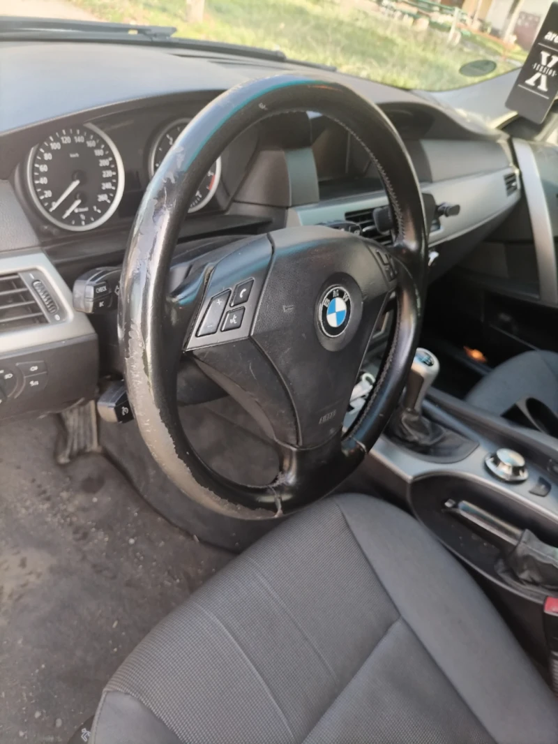BMW 525, снимка 15 - Автомобили и джипове - 52813387