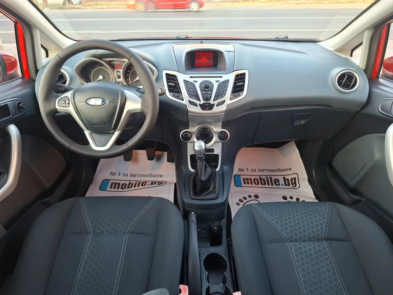 Ford Fiesta 1.2 82ks Titanium!, снимка 11 - Автомобили и джипове - 52858620